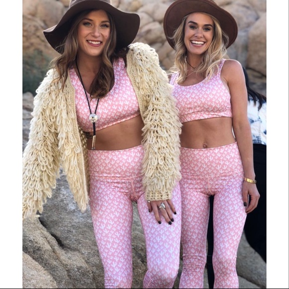 Dirty Blondes Cactus Print Leggings - Picture 4 of 16